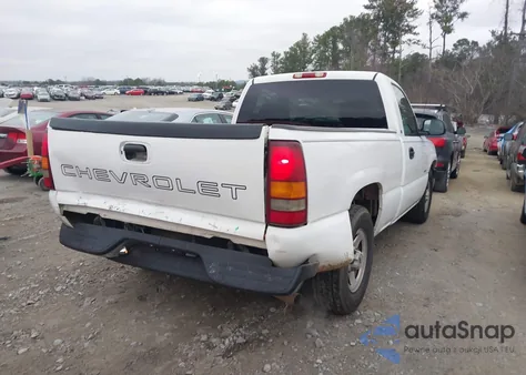 2000 Chevrolet Silverado 1500 z USA, uszkodzony, nr VIN 1GCEC14W3YZ127723